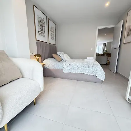 & Chill By Claire Homes * Castelldefels
