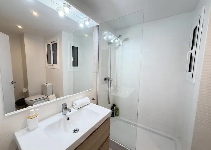 & Chill By Claire Homes Apartament Castelldefels